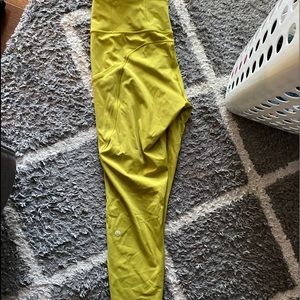 Lululemon Fast and Frees